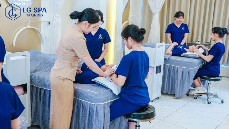 đào tạo nhân sự là kỹ năng khi học làm chủ spa