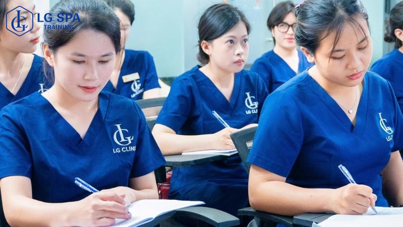 kỹ năng vận hành là quan trọng nhất trong khóa học quản lý spa