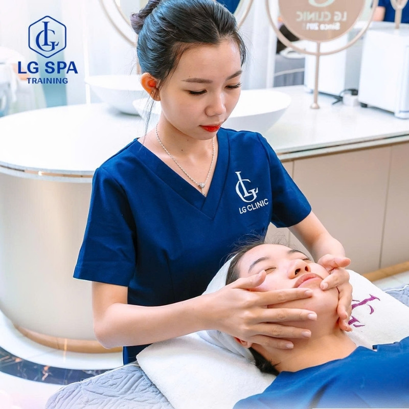 kỹ thuật viên spa bắt buộc phải có chứng chỉ hành nghề spa