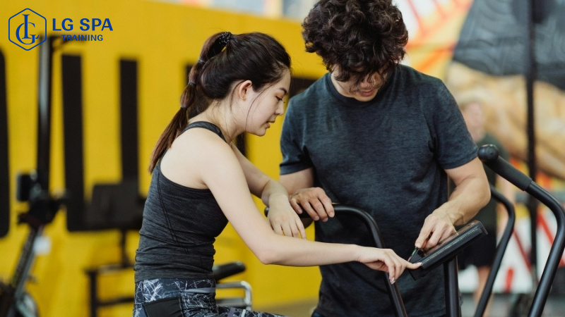 trượt đại học làm nghề hlv thể hình