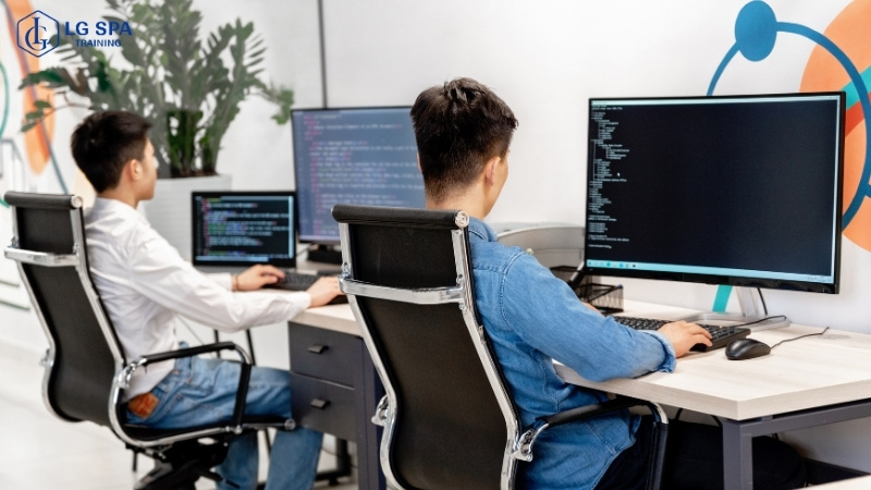 20 tuổi học nghề lập trình