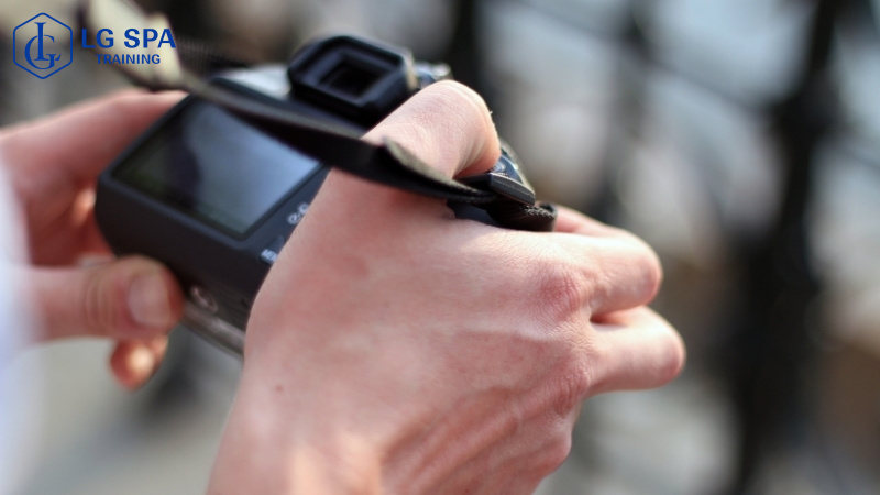 28 tuổi làm nghề nhiếp ảnh