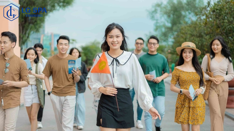 Ngành du lịch lữ hành phù hợp cho nữ