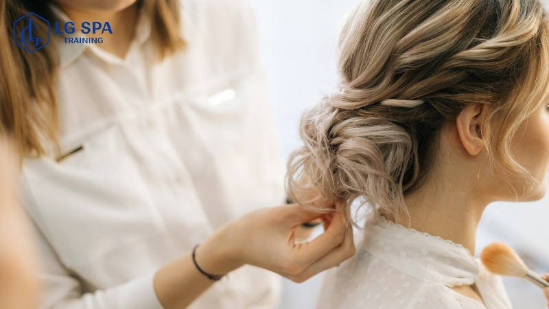 học nghề làm tóc cho nữ