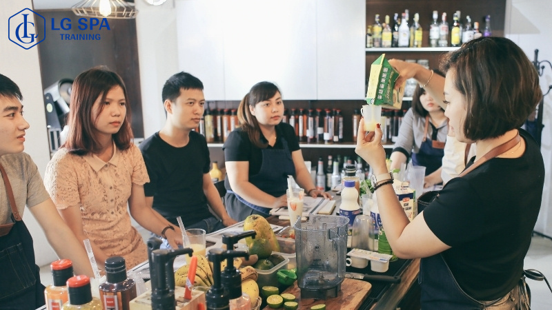 học nghề pha chế ở tuổi 21