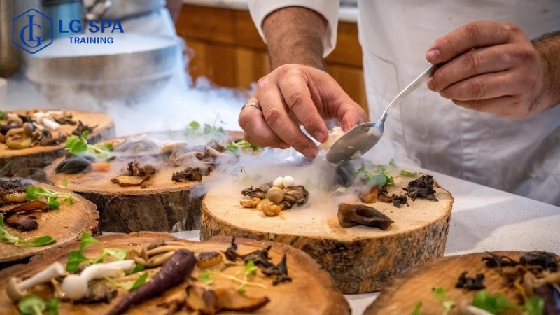 Nên học nghề gì bây giờ​? làm nghề đầu bếp