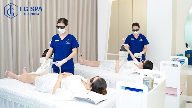 Giới trẻ hiện nay nên học nghề gì? Nghề spa thẩm mỹ
