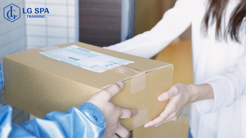 làm nhân viên giao hàng lương 15 triệu