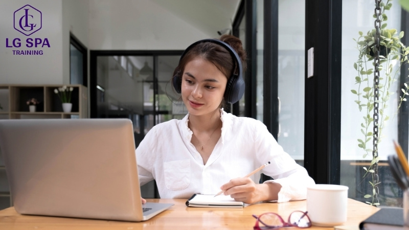 ngành dịch thuật đang là nghề hot nhất hiện nay