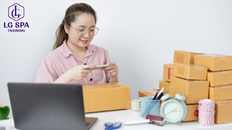 Học nghề gì dễ kiếm tiền? Học ngành marketing online