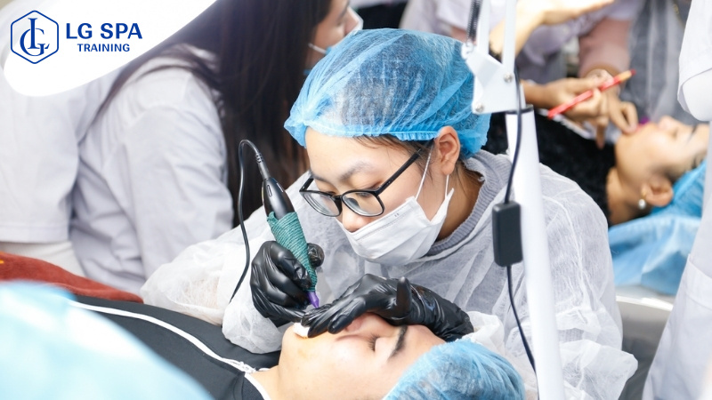 ngành phun xăm thẩm mỹ hot trong tương lai dành cho nữ