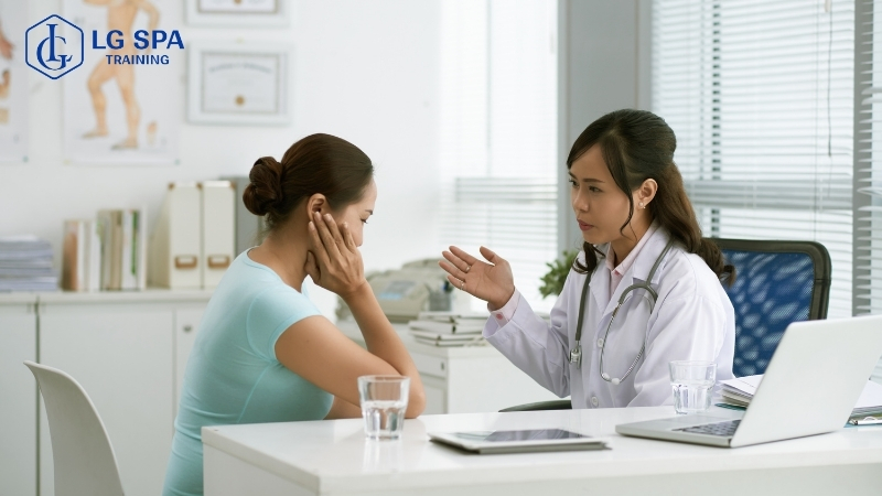 ngành y dược dành cho nữ dễ xin việc