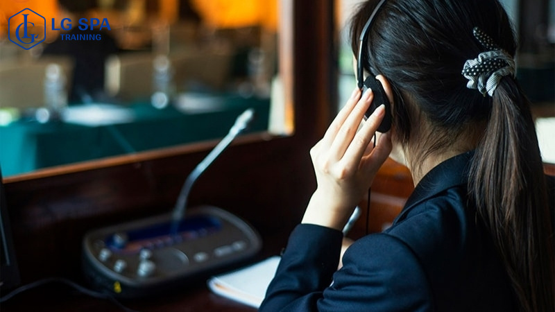 nghề biên phiên dịch viên cho nữ ổn định