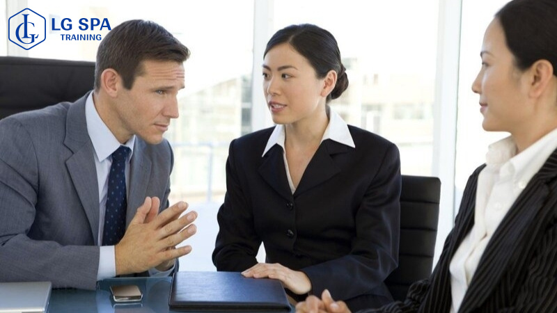 nghề phiên dịch viên không cần bằng đại học