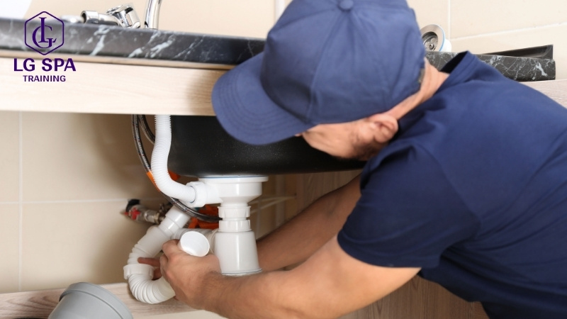 học nghề thợ điện nước không cần bằng cấp