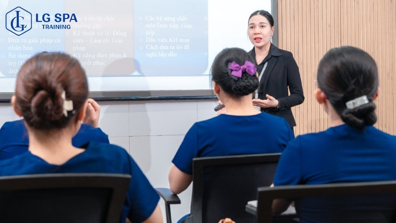 khóa học kinh doanh spa