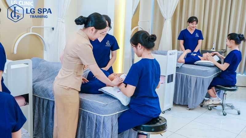 kỹ năng chuyên môn giúp kiểm soát được kỹ thuật viên khi kinh doanh spa