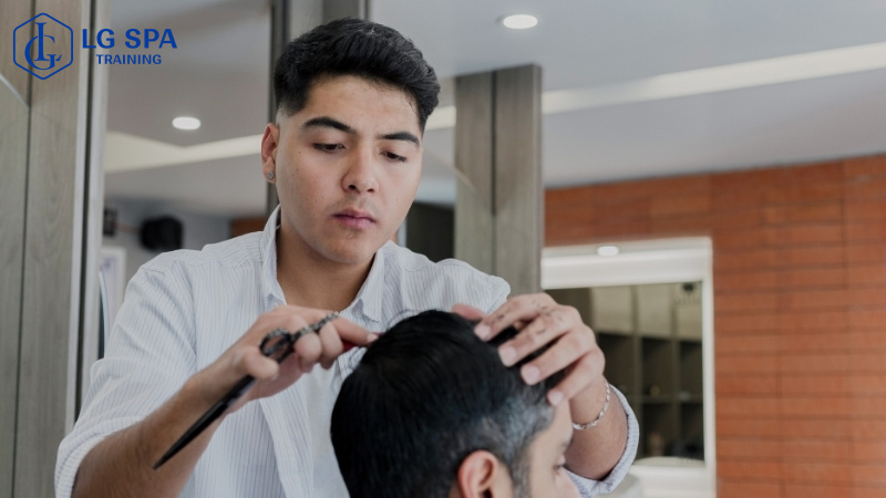 học nghề cắt tóc ngắn hạn cho nam