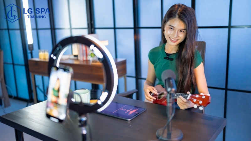 làm nghề content creator