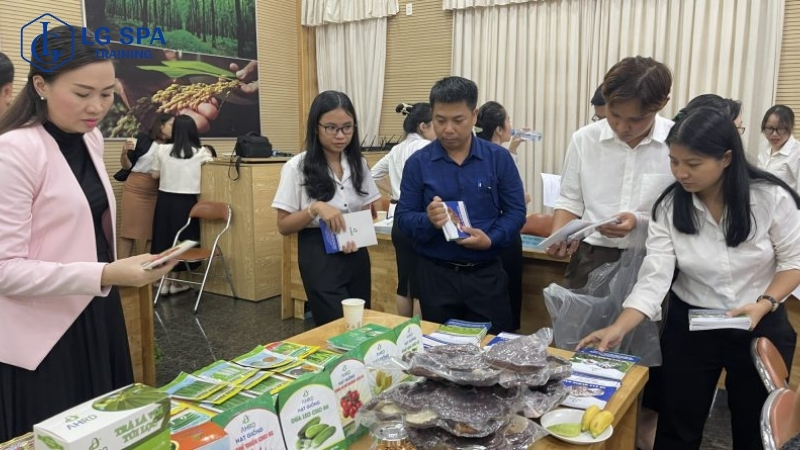 Trung tâm Giáo dục nghề nghiệp Nông nghiệp Công nghệ cao