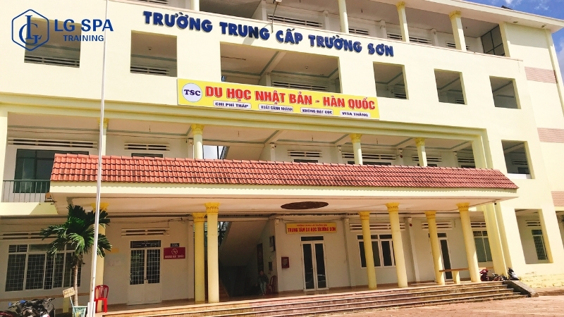 học nghề buổi tối tại trường trung cấp trường sơn