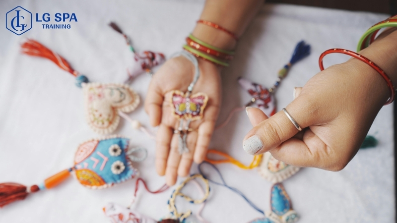 học nghề tay trái handmade tại nhà