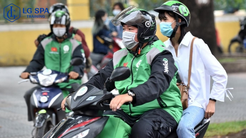 học nghề tay trái xe ôm công nghệ