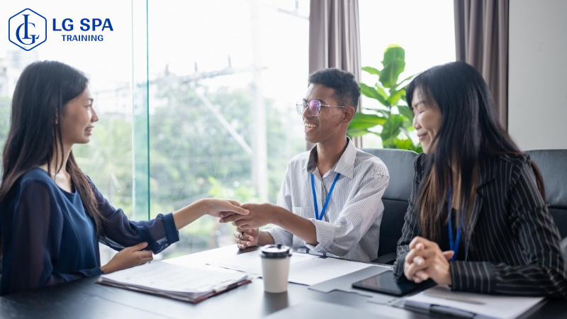 Làm nghề hr cho người hướng ngoại