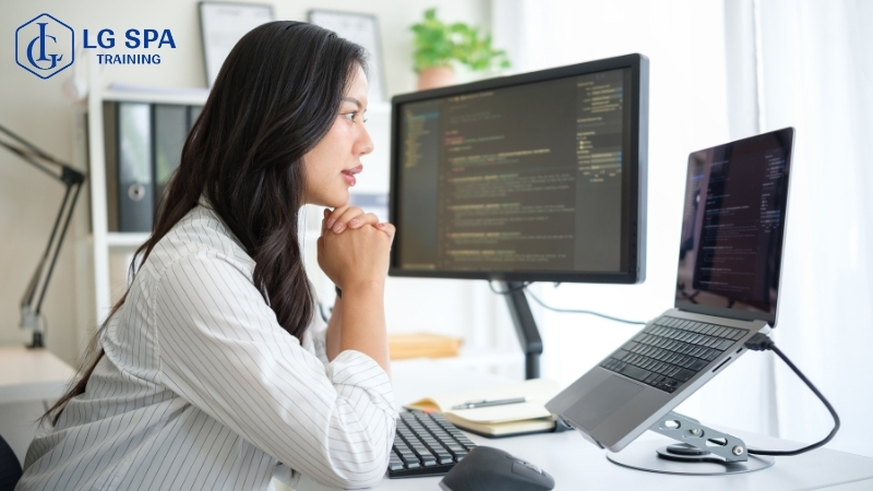 nghề công nghệ thông tin vừa học vừa làm