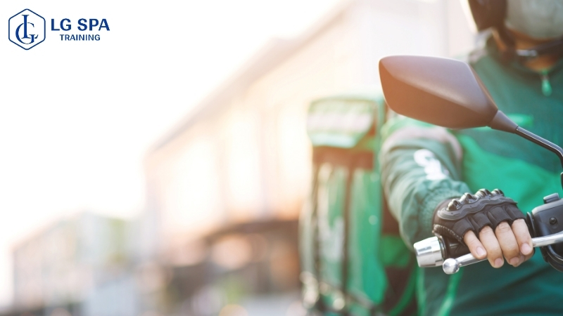 nghề tài xế công nghệ làm nghề tay trái