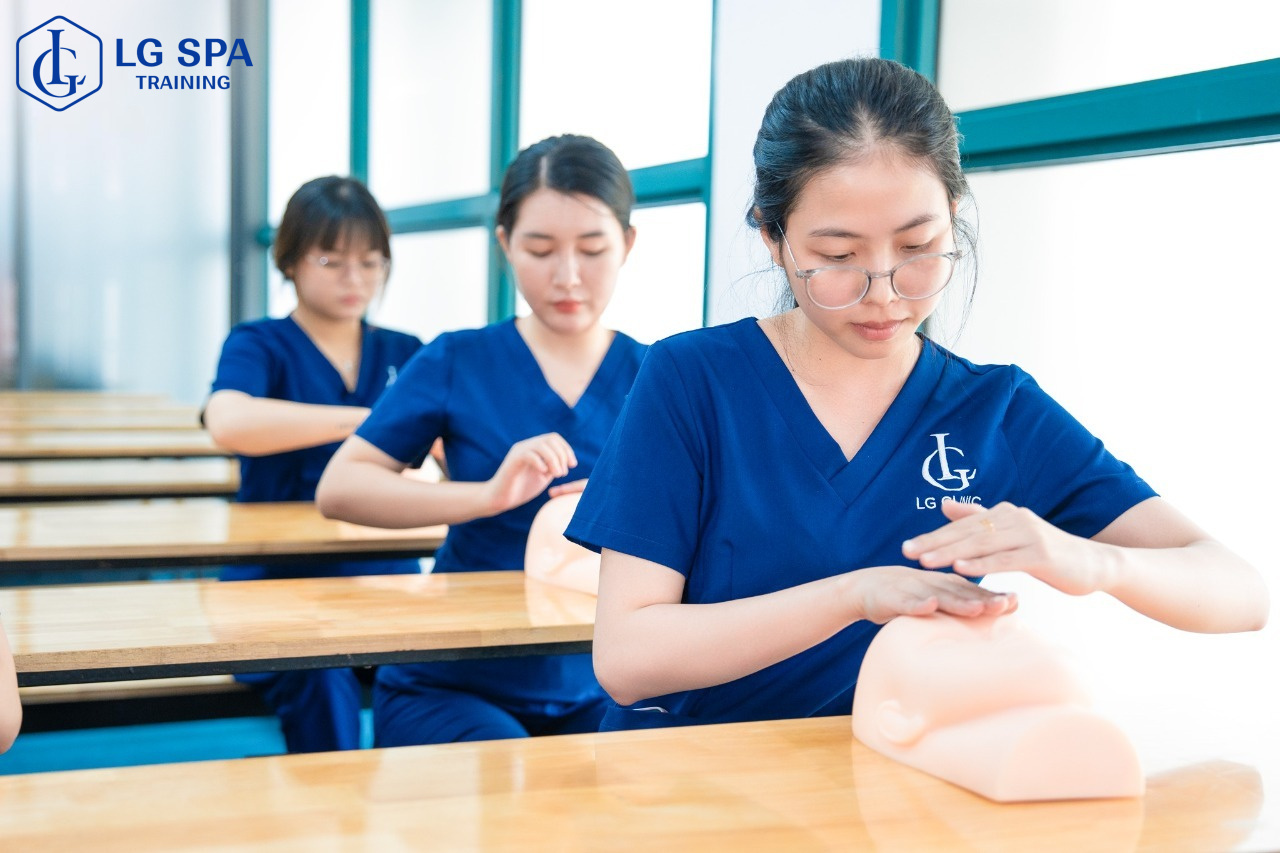 công việc cho người tỉ mỉ là nghề spa