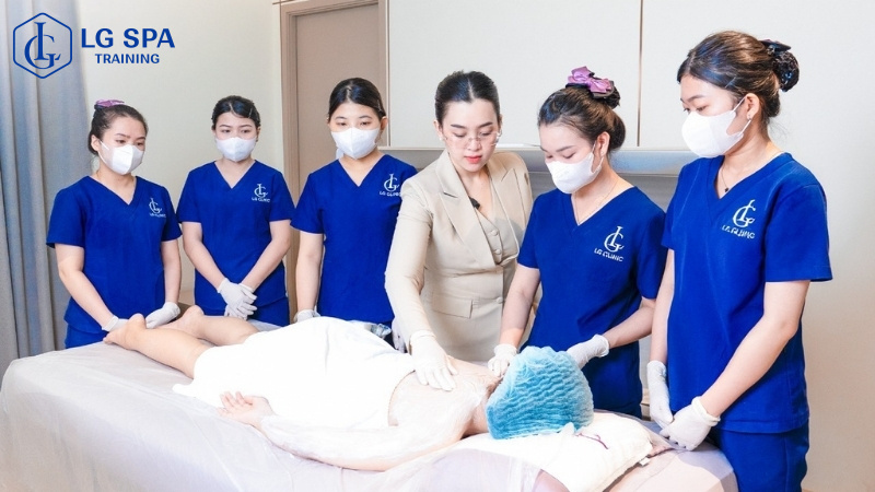 học nghề spa phù hợp cho người vừa hướng nội vừa hướng ngoại